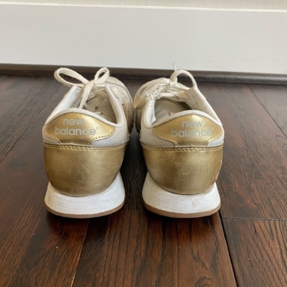 New Balance for J.Crew 520 sneakers - Picture 2 of 4